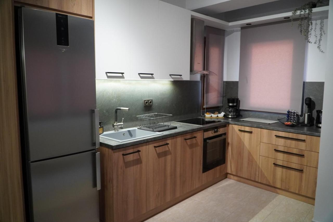 Modern Apartment In Οld Τown Thessaloníki Exteriör bild